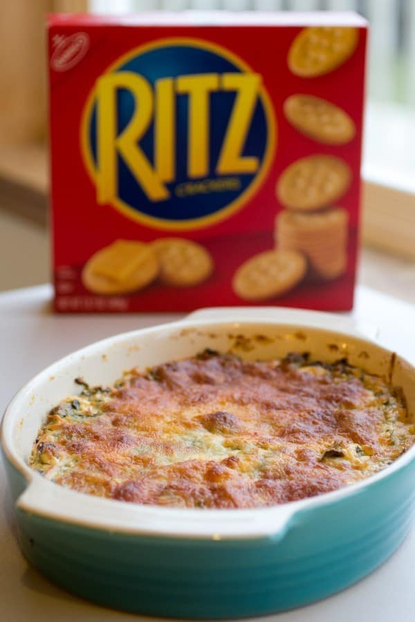 Sriracha Spinach Garlic Dip with Ritz crackers for the Big Game » Or