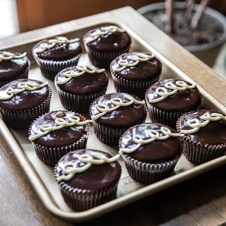 Hostess Cupcakes-image