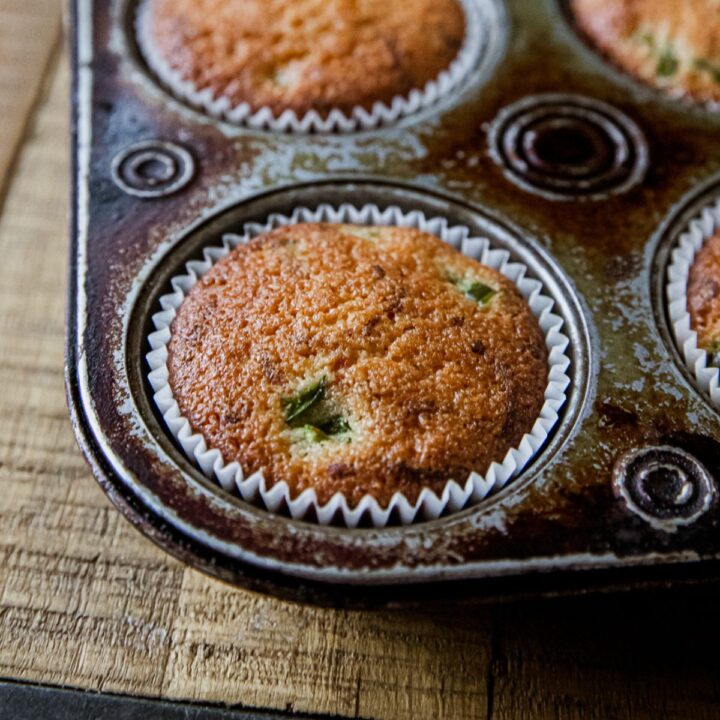 Jalapeño Cheddar Cornbread Muffins