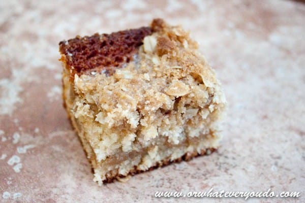 Banana Crumb Cake 