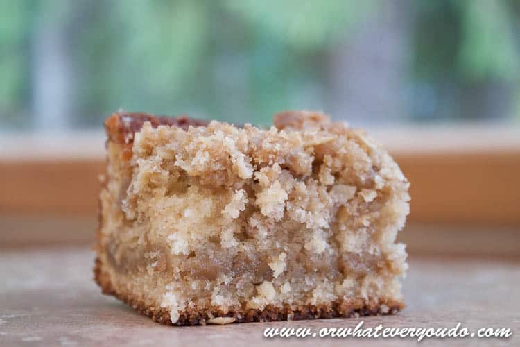 Banana Crumb Cake