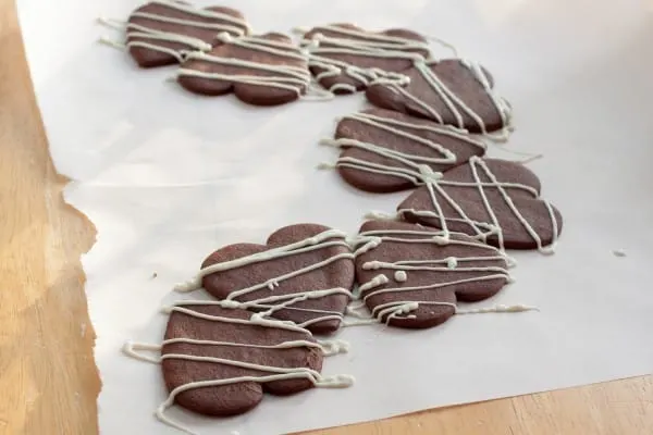 Chocolate Sugar Cookies I www.orwhateveryoudo.com I #cutout #dessert #baking