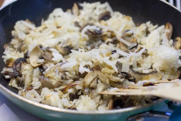 Mushroom Pot Pie I www.orwhateveryoudo.com I #recipe #food #dinner #mushroommakeover