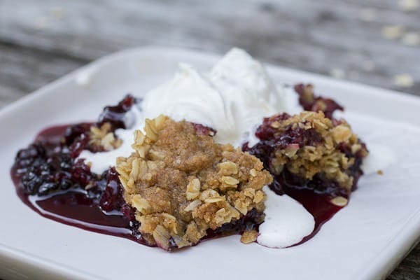 Blackberry Crisp