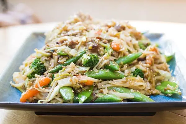 Sesame Vegetables with Rice Noodles