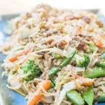 Sesame Vegetables with Rice Noodles