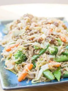 Sesame Vegetables with Rice Noodles