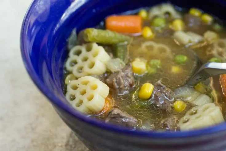 Slow Cooker Vegetable Beef Soup