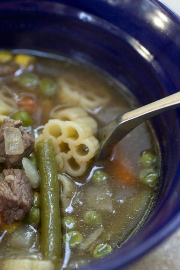 Slow Cooker Vegetable Beef Soup