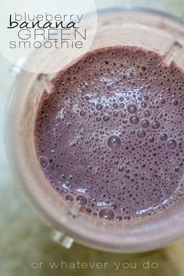 Blueberry Banana Green Smoothie