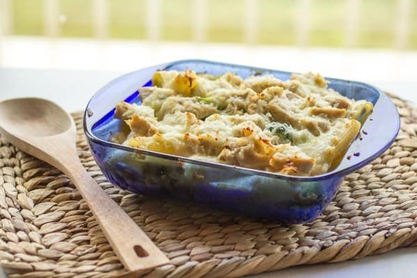 Cheesy Chicken Alfredo Rigatoni-4