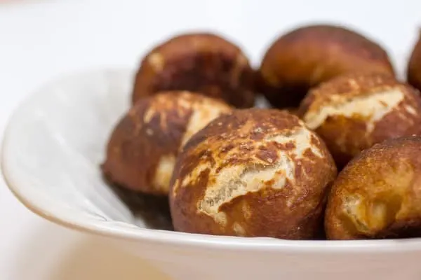 Soft Pretzel Rolls