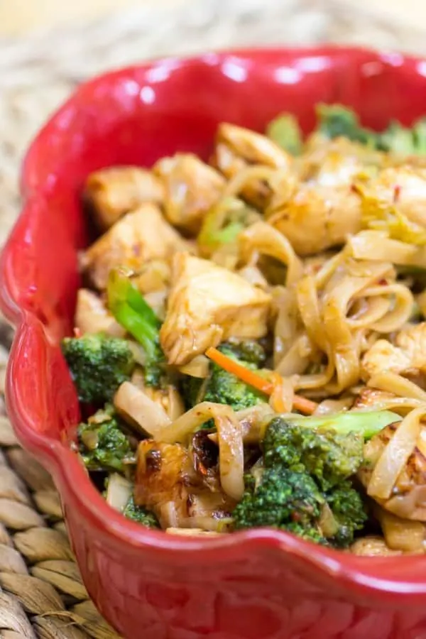 Spicy Honey Sriracha Chicken and Rice Noodles