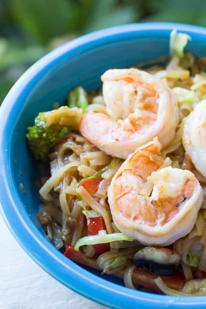 Shrimp with Vegetables and Rice Noodles