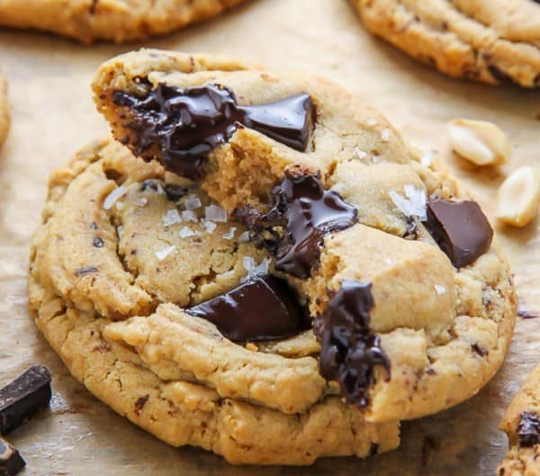 Soft Batch Chocolate Chunk Peanut Butter Cookies