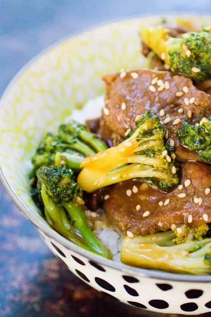 Easy Garlic Beef and Broccoli