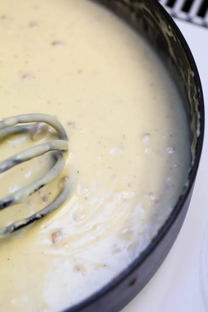 Beer Cheese Dip with Bacon