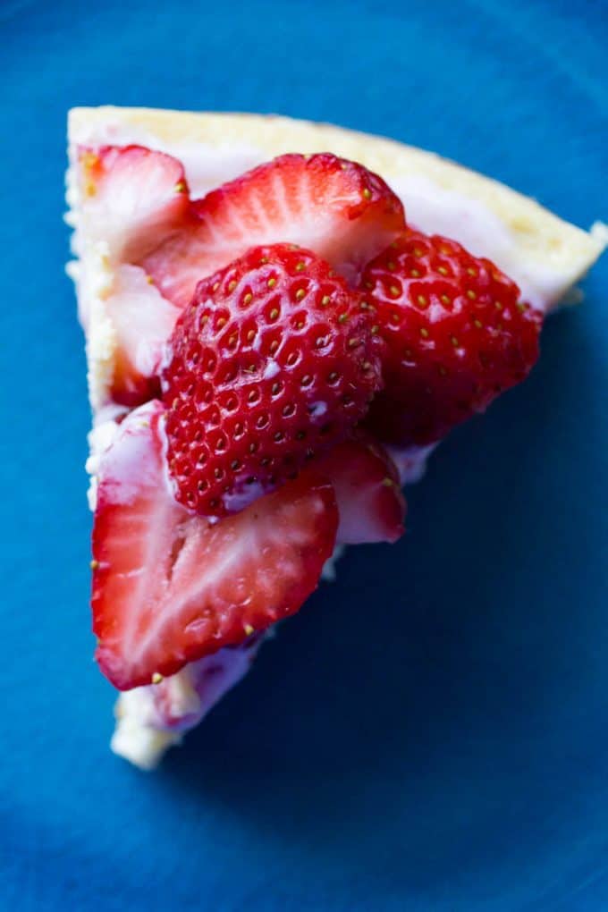 Instant Pot Strawberry Cheesecake