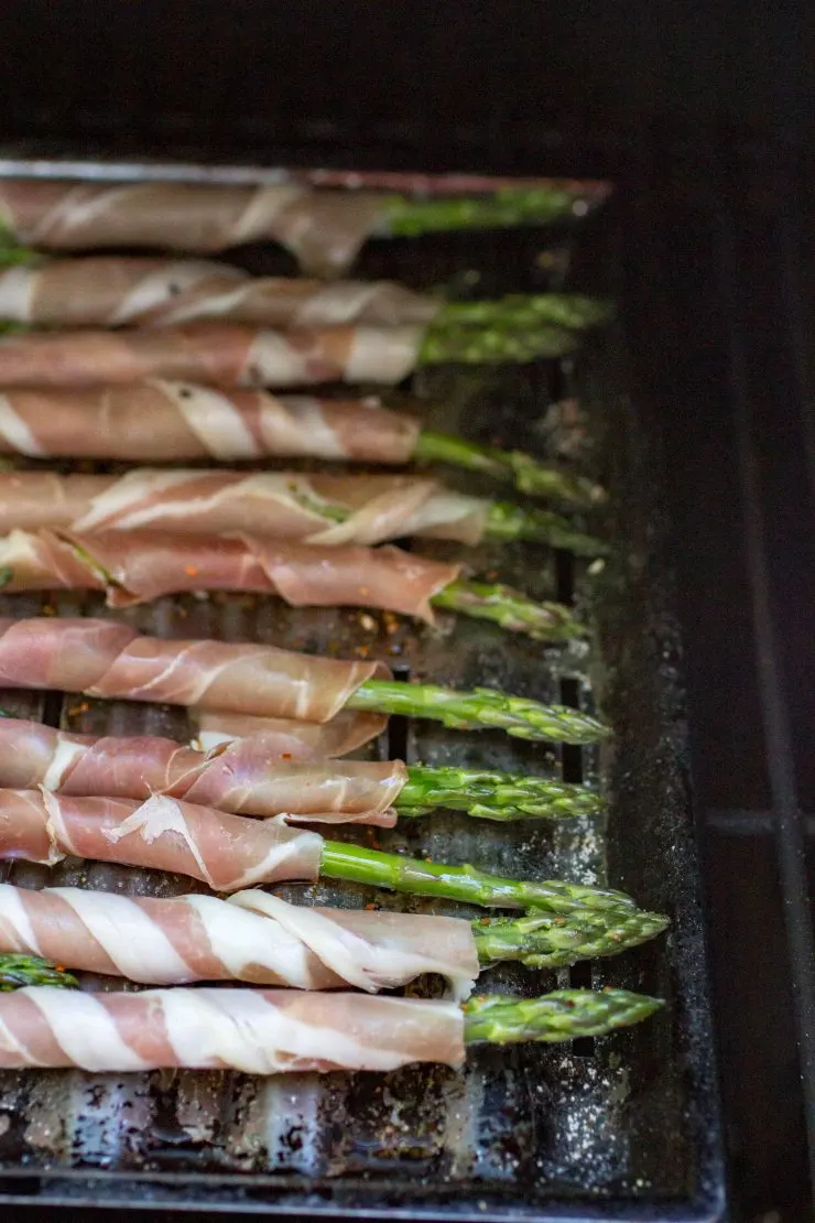 Traeger Prosciutto Asparagus