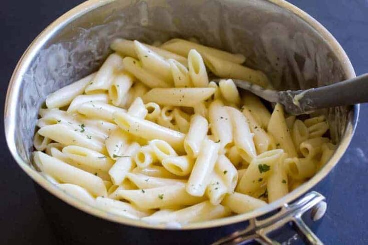 One-Pot Creamy Noodles