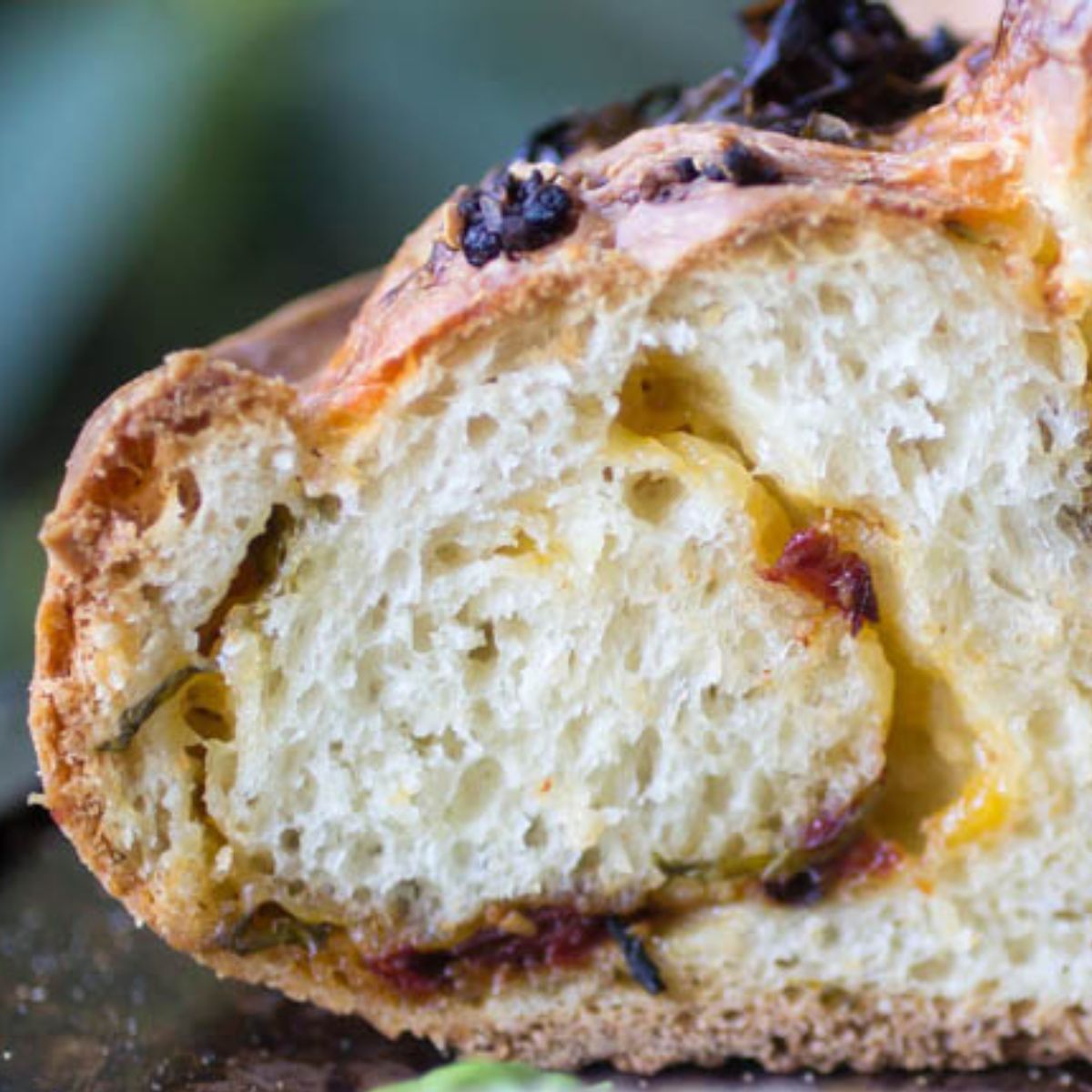 Italian Bread with Cheese Pane Bianco