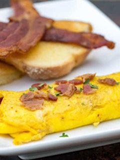 Bacon Cheese Omelet