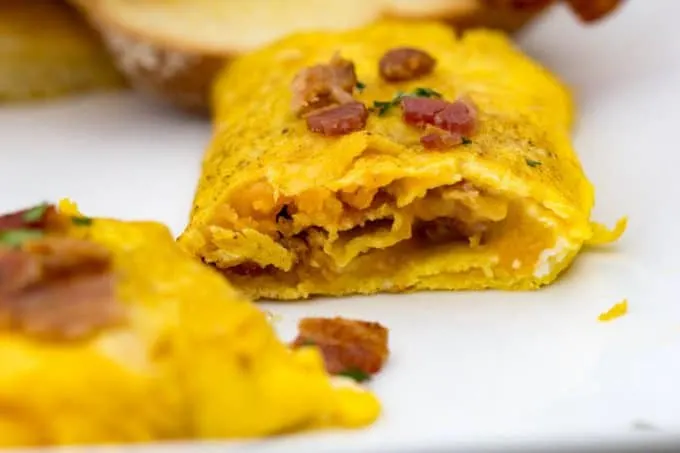 Bacon Cheese Omelet