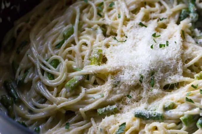 One Pot Parmesan Noodles with Asparagus