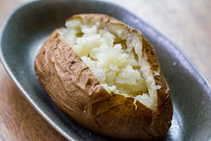 https://www.orwhateveryoudo.com/wp-content/uploads/2019/06/Smoked-Baked-Potato-08-1-735x490.jpg