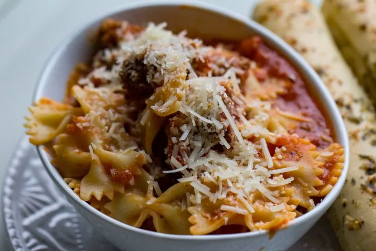 Farfalle and Meat Sauce