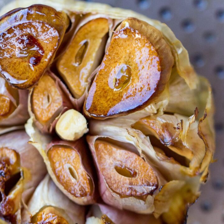 Traeger Smoked Garlic