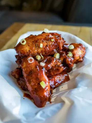 Hell’s Kitchen Grilled Chicken Wings