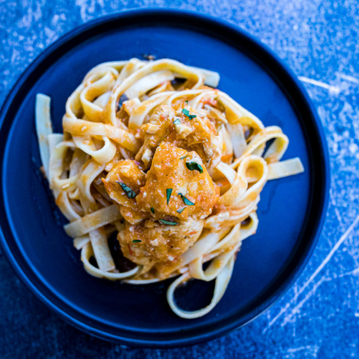 Easy White Fish with White Wine Bell Pepper Sauce