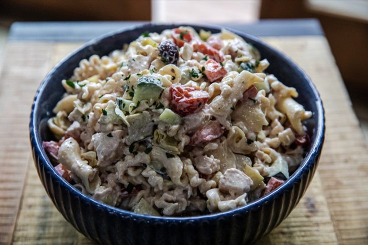 Creamy Smoked Greek Chicken Pasta Salad