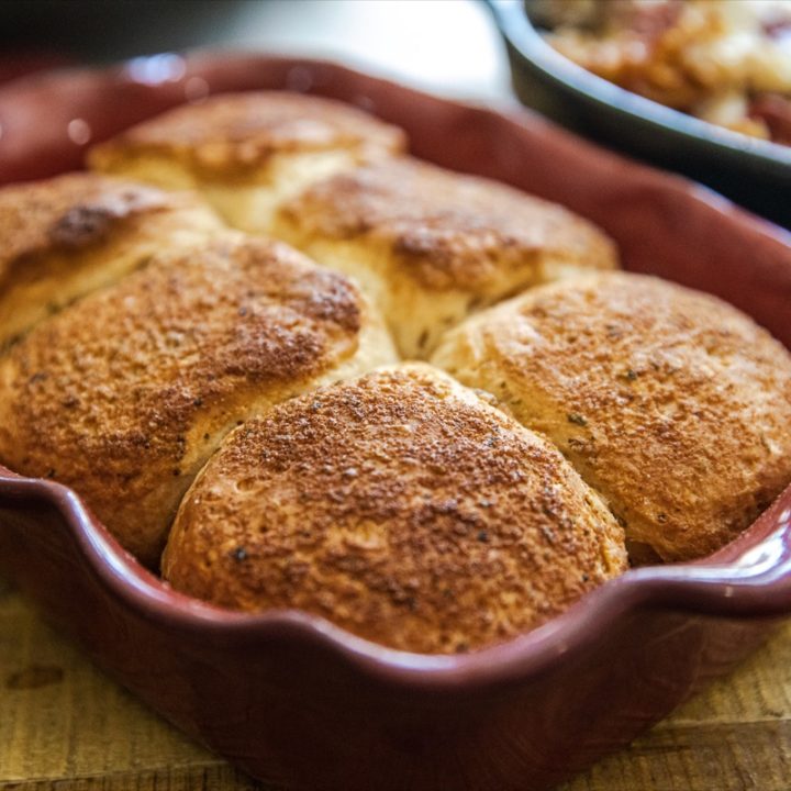 Grilled Garlic Butter Biscuits-image