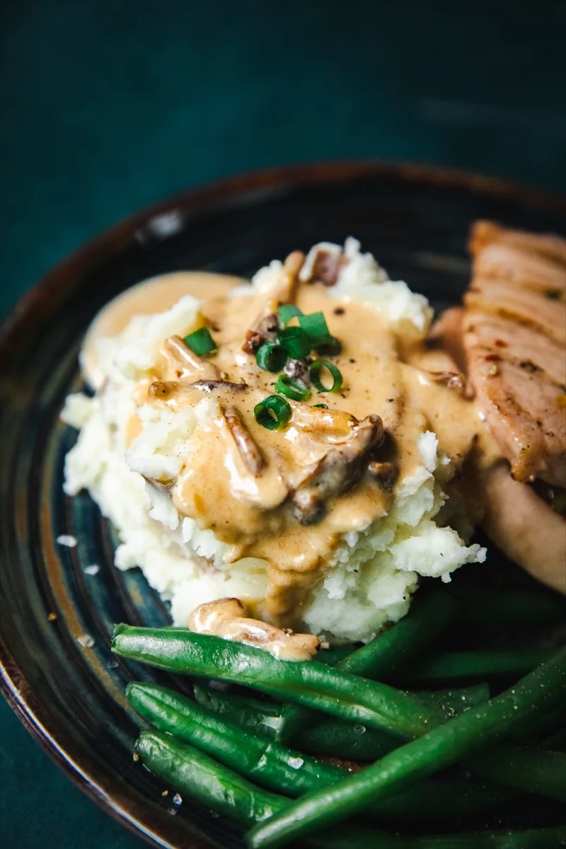 Homemade Chestnut Mushroom Gravy