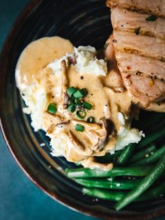 Homemade Chestnut Mushroom Gravy