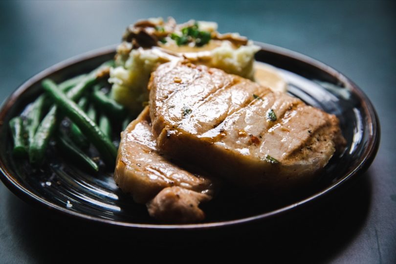 Grilled Marinated Pork Chops