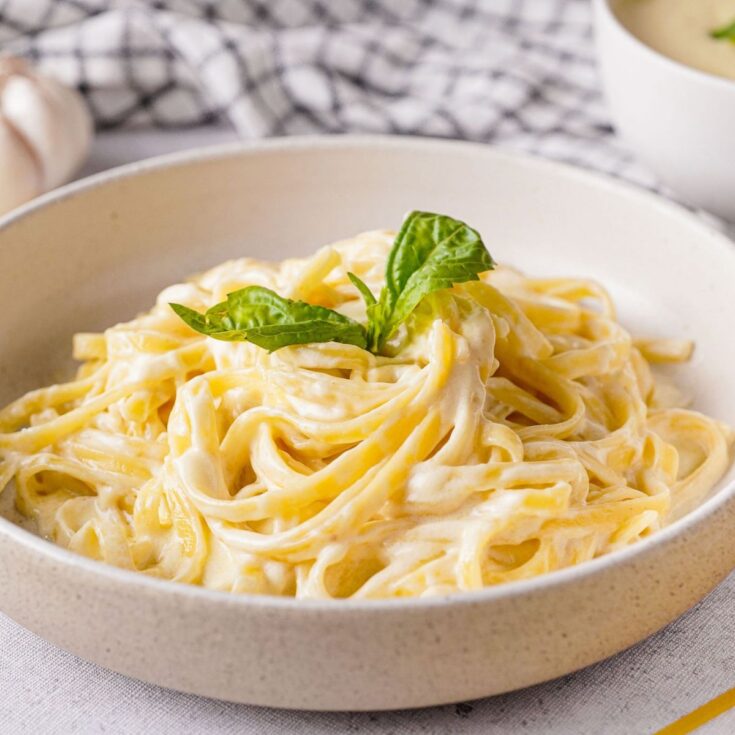 Roasted Garlic Cream Sauce