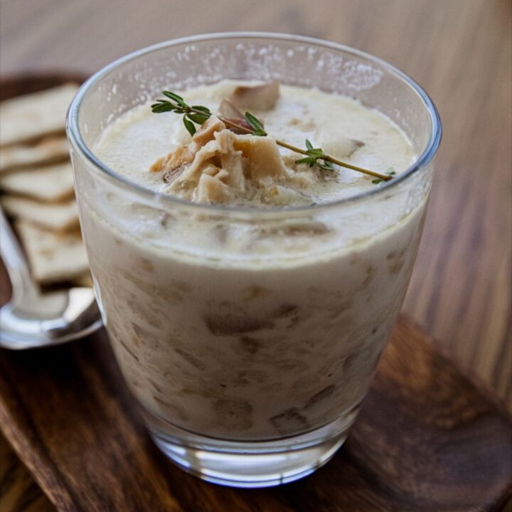 Easy Homemade Clam Chowder Recipe