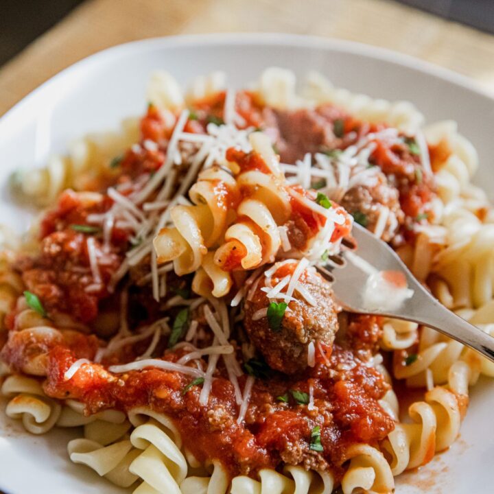 Rotini with Meatball Marinara