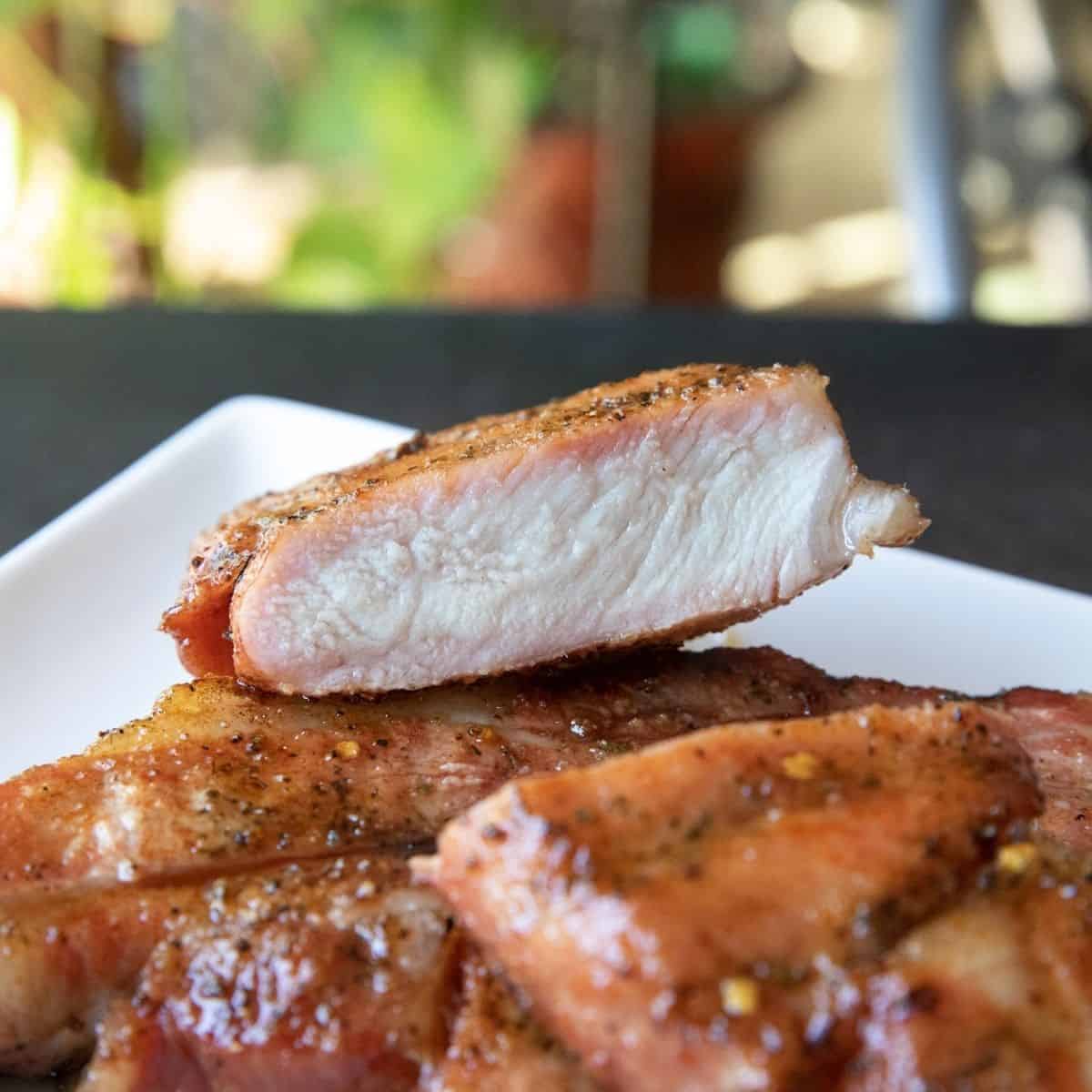 Smoked Honey-Glazed Pork Chops